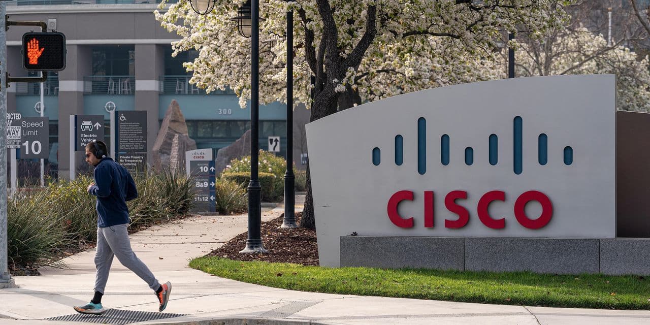 Cisco Raises Annual Revenue Guidance After Strong Q3 Performance