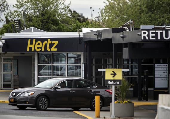 JPMorgan Downgrades Hertz Global Holdings Amid Travel Slowdown